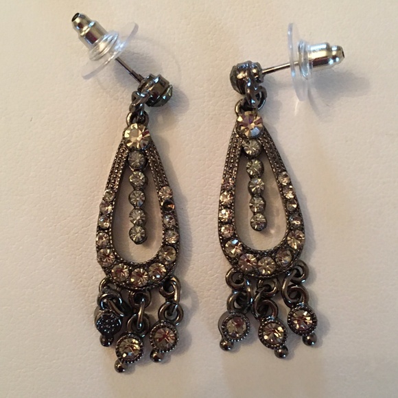 Crystal Drop Earrings - Picture 1 of 1